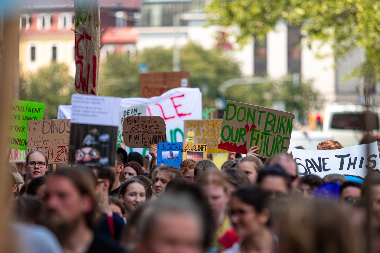 Climate Change - The Role of Environmental Philosophy